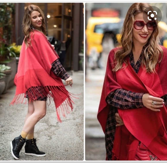 Cabi- fringe poncho shawl - Picture 15 of 15